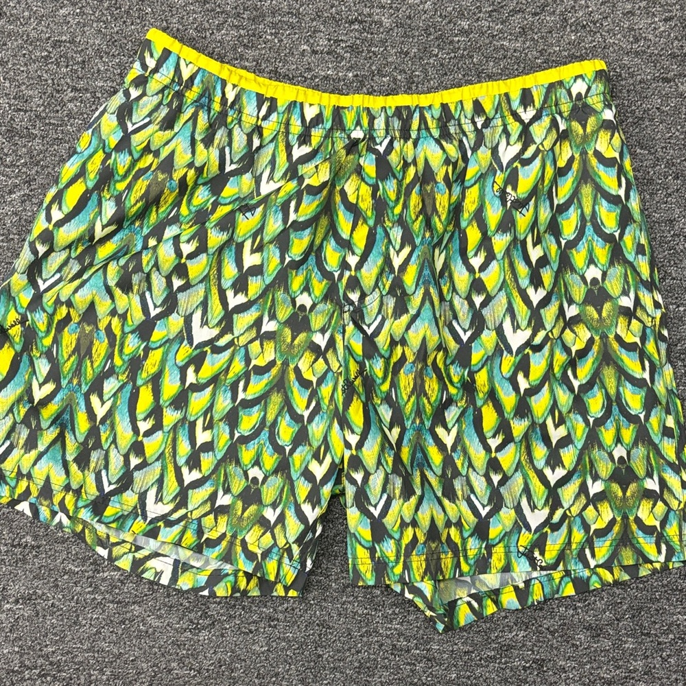 NWT Just Cavalli Peacock Feather Print Shorts in Green and Yellow size M